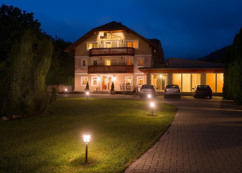 Hotel Honti Wellness Es Konferencia Szalloda Visegrád Εξωτερικό φωτογραφία