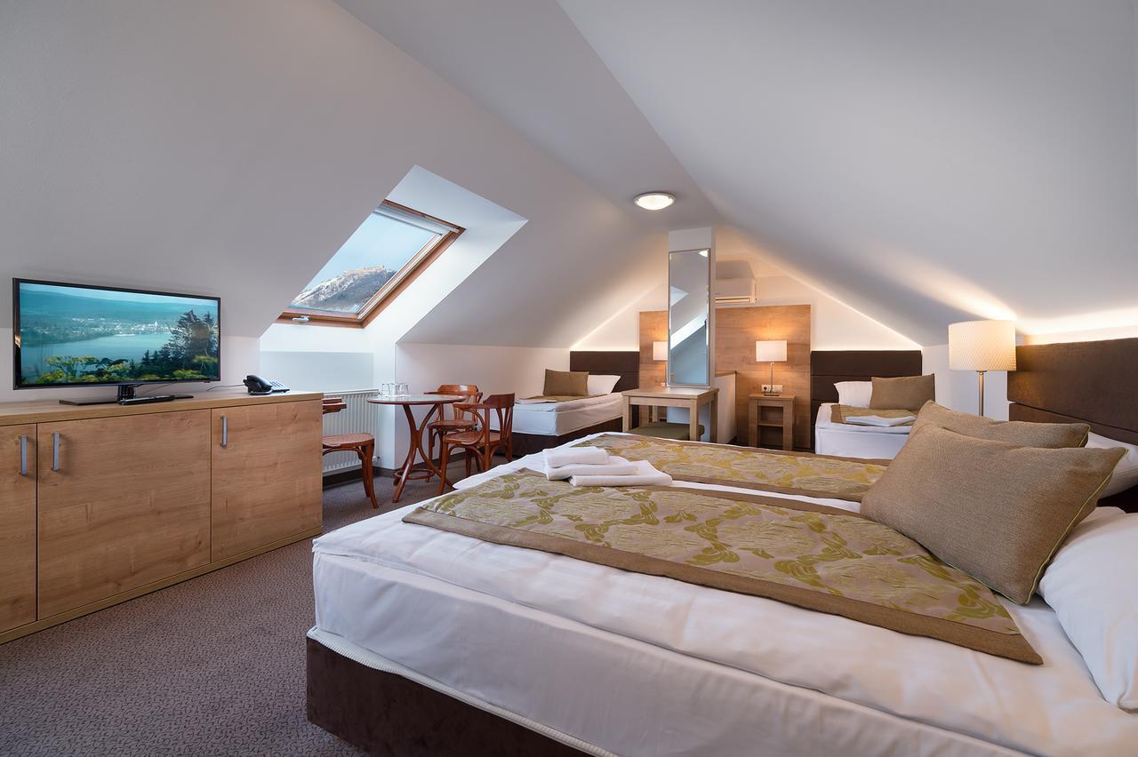 Hotel Honti Wellness Es Konferencia Szalloda Visegrád Εξωτερικό φωτογραφία